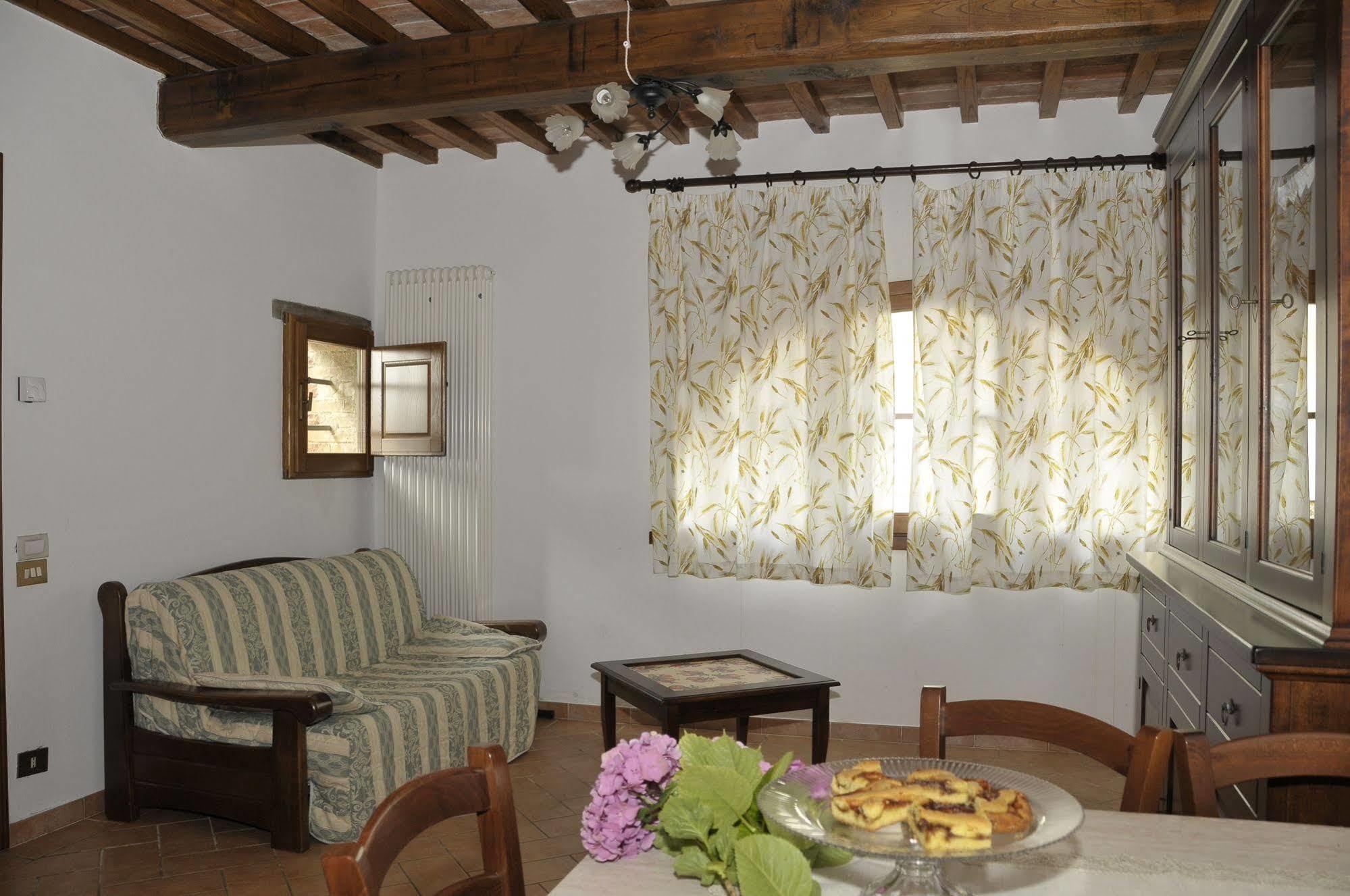 Agriturismo Renai E Monte Gambassi Terme Exteriör bild